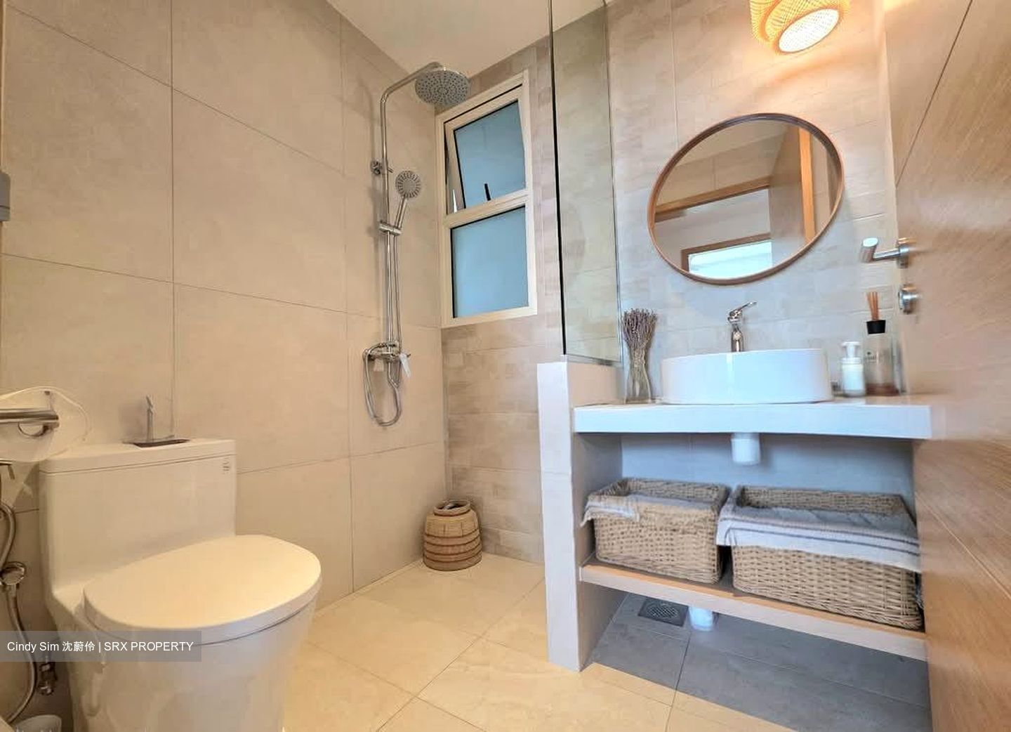 Vacanza @ East (D14), Condominium #552497891